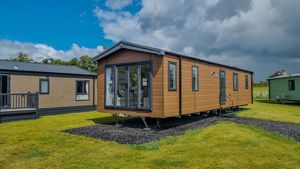 Photo 1- click for photo gallery